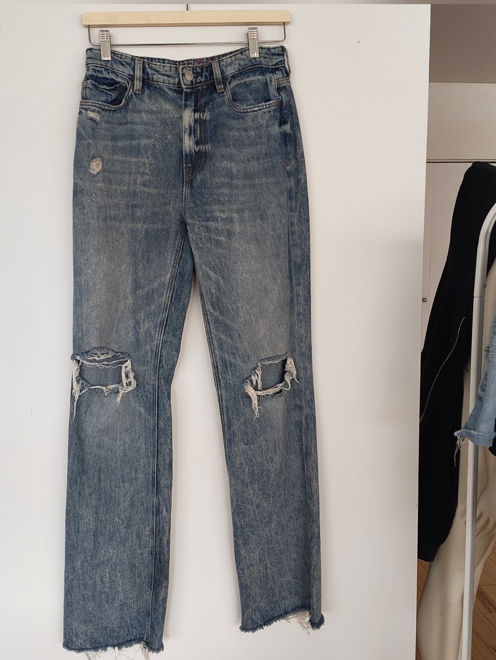 Guess Jeans